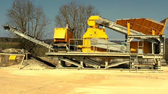 Application in Mobile Crusher Drives in Mining