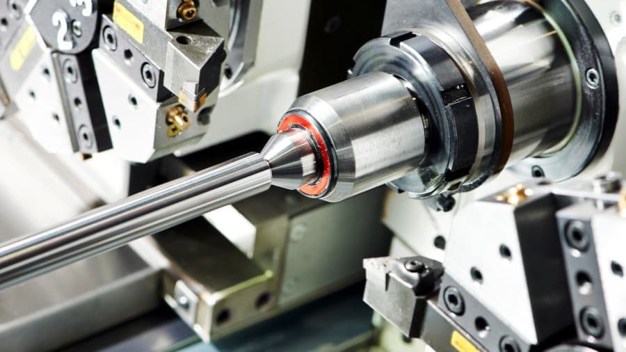 A high-speed CNC spindle requires a compact drive with precise and stable operation