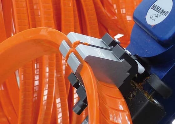 Special profile open-ended belts