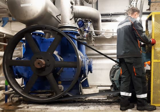 V-belt pulley in use