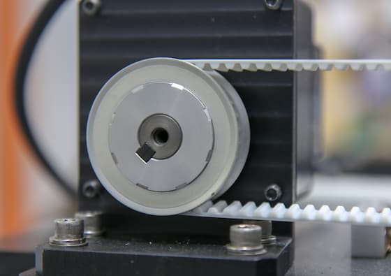 Open-ended timing belt in use