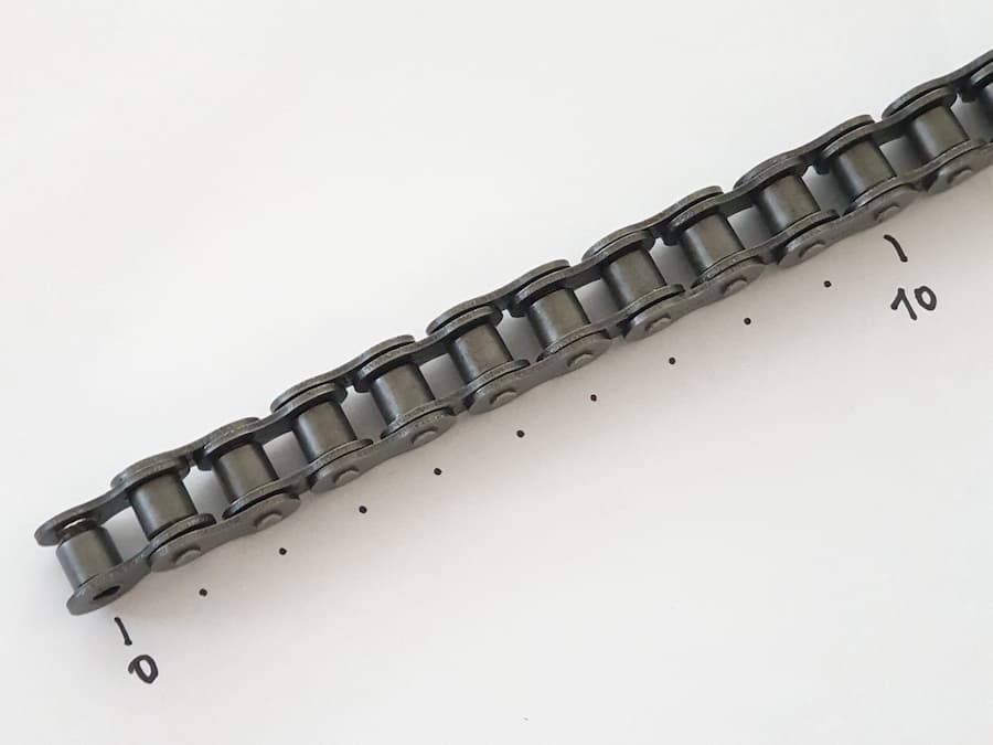 Example of counting chain links using a marker and paper