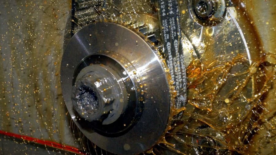 Example Application &ndash; Belt Operating in an Oil Bath Under Heavy-Duty Industrial Conditions